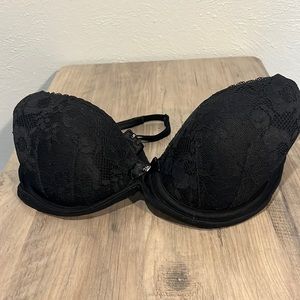 Body by Victoria Victoria’s Secret lined demi bra